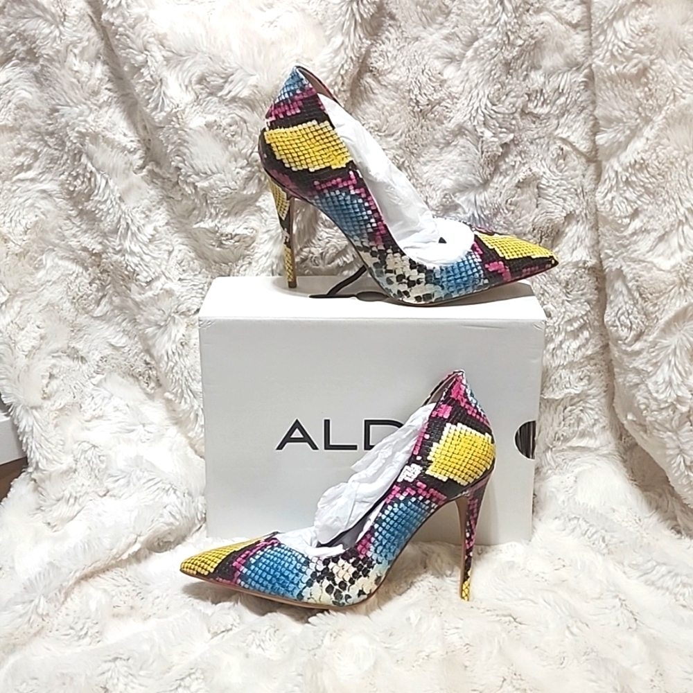 Size 9 - Multi-Colored Snake Print Heels